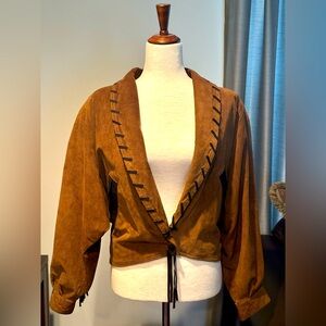 Brown Blazer with Decorative Trim and Open Collar